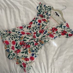 Floral romper size medium